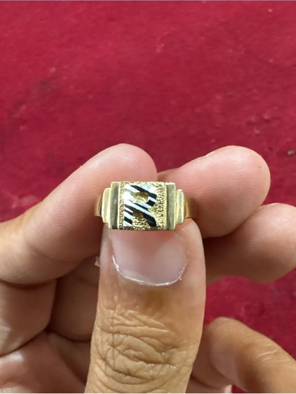 10K Yellow Gold Baby Ring Size 2.5 1.4g New Initial Signet Style